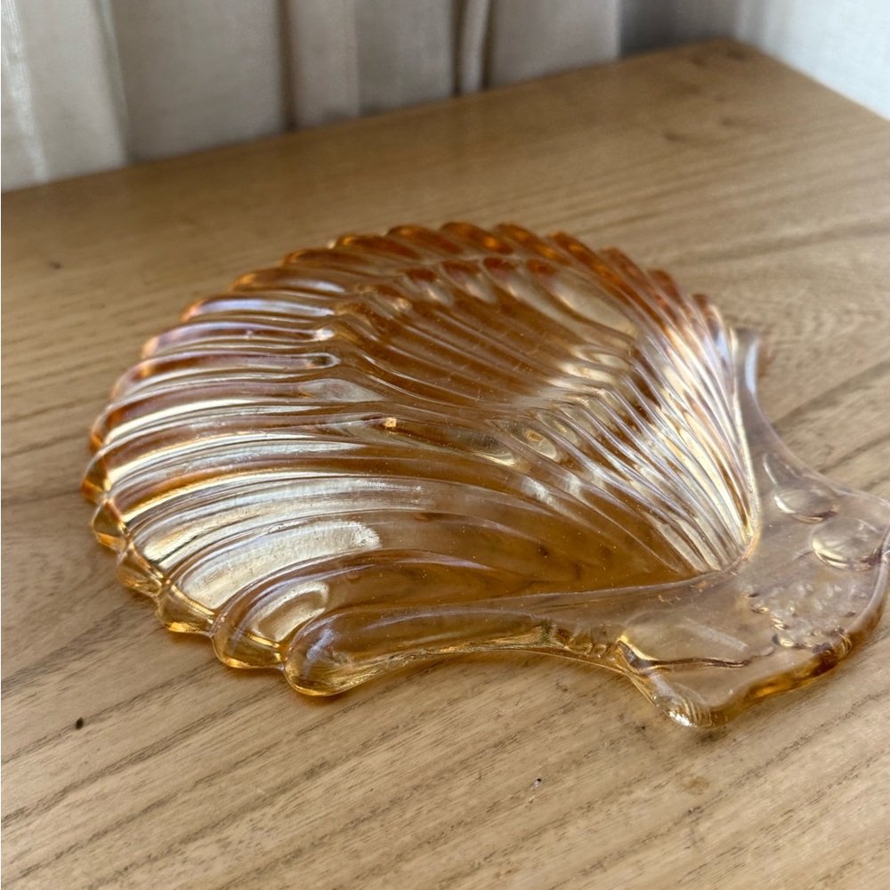 Vintage Amber Depression Glass Shell Dish • Scallop Trinket Dish Coastal Decor - Picture 3 of 6